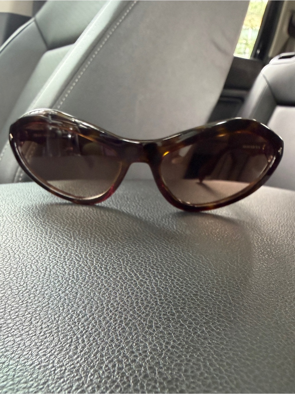 Prada Tortoiseshell Sunglasses with Brown Gradient Lenses - Picture 1 of 8